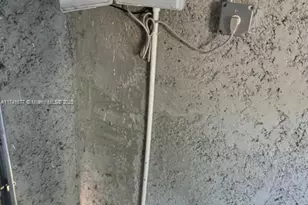 2951 NW 8th St, Fort Lauderdale, FL 33311 - Photo 2