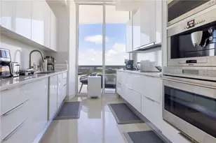 16001 Collins Ave, Sunny Isles Beach, FL 33160 - Photo 8