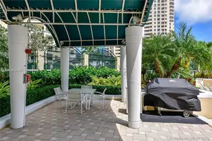 888 Brickell Key Dr, Miami, FL 33131 - Photo 18