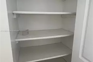 4372 W 11th Ln, Hialeah, FL 33012 - Photo 20