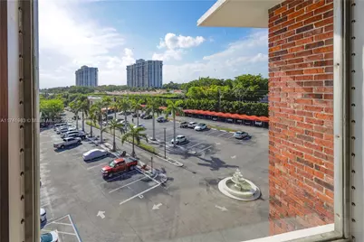 1700 NE 105th St #512, Miami Shores, FL 33138 - Photo 18