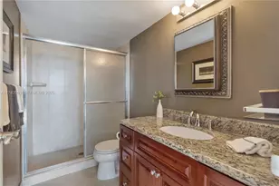 800 Parkview Dr, Hallandale Beach, FL 33009 - Photo 22