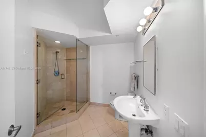 6365 Collins Ave #3801, Miami Beach, FL 33141 - Photo 20