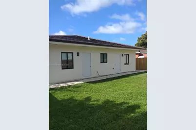 1819 NE 182nd St, North Miami Beach, FL 33162 - Photo 10