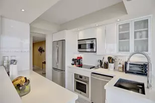 18011 Biscayne Blvd, Aventura, FL 33160 - Photo 2