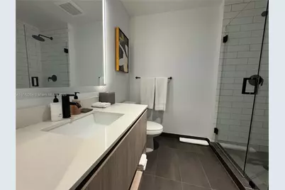 398 NE 5th St #4614, Miami, FL 33132 - Photo 4