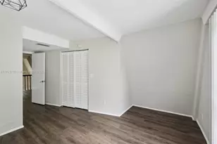 126 Barcelona Dr, Royal Palm Beach, FL 33411 - Photo 20