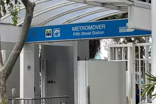 31 SE 5th St, Miami, FL 33131 - Photo 62