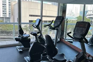 31 SE 5th St, Miami, FL 33131 - Photo 52