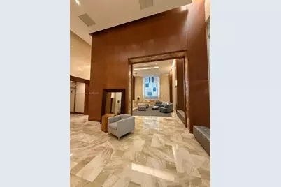 31 SE 5th St #3916, Miami, FL 33131 - Photo 6