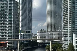 31 SE 5th St, Miami, FL 33131 - Photo 64