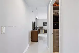 17301 Biscayne Blvd, North Miami Beach, FL 33160 - Photo 36