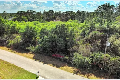 3201 49th St W, Lehigh Acres, FL 33971 - Photo 4