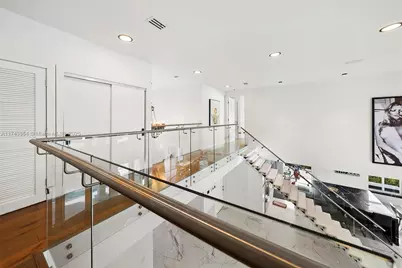 3251 NE 164th St, North Miami Beach, FL 33160 - Photo 34