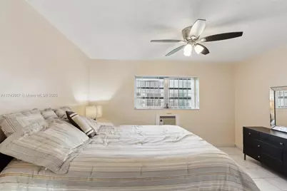 17090 NE 14th Ave #205, Miami, FL 33162 - Photo 24