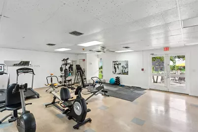 17090 NE 14th Ave #205, Miami, FL 33162 - Photo 32