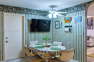 220 NE 211th St, Miami, FL 33179 - Photo 30