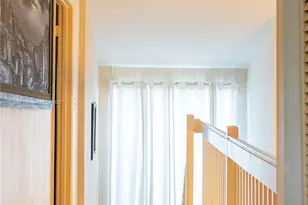 220 NE 211th St, Miami, FL 33179 - Photo 12