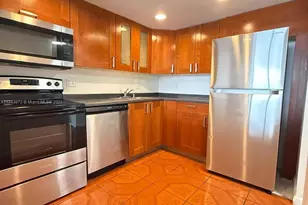 13499 Biscayne Blvd, North Miami, FL 33181 - Photo 10