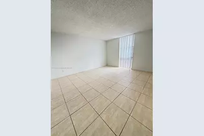 13499 Biscayne Blvd #1114, North Miami, FL 33181 - Photo 16