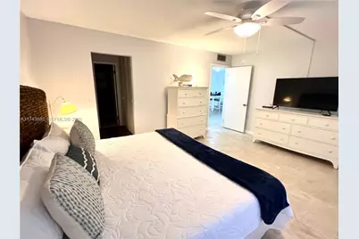 125 Ocean Ave #402, Palm Beach Shores, FL 33404 - Photo 6