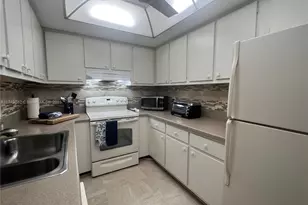 125 Ocean Ave, Palm Beach Shores, FL 33404 - Photo 56