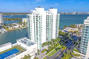 7928 East Dr, North Bay Village, FL 33141 - Photo 32