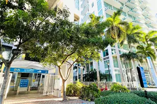 41 SE 5th St, Miami, FL 33131 - Photo 36