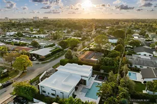 1941 NE 196th Terrace, Miami, FL 33179 - Photo 96