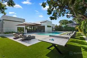 1941 NE 196th Terrace, Miami, FL 33179 - Photo 34