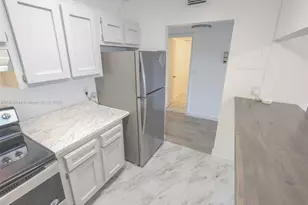 4174 Inverrary Dr, Lauderhill, FL 33319 - Photo 4