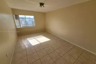 711 N Pine Island Rd, Plantation, FL 33324 - Photo 8