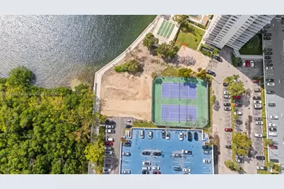 100 Bayview Dr #1024, Sunny Isles Beach, FL 33160 - Photo 22
