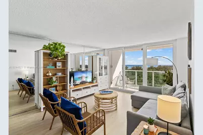 100 Bayview Dr #1024, Sunny Isles Beach, FL 33160 - Photo 10