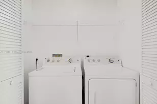 2602 E Hallandale Beach Blvd, Hallandale Beach, FL 33009 - Photo 14