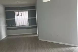 575 SE 29th Dr, Homestead, FL 33033 - Photo 8