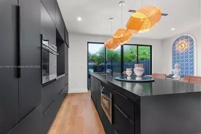 408 NW 52nd St, Miami, FL 33127 - Photo 6