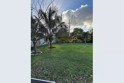 2770 NW 164th Ter, Miami Gardens, FL 33054 - Photo 22
