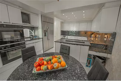 9801 Collins Ave #14D, Bal Harbour, FL 33154 - Photo 8