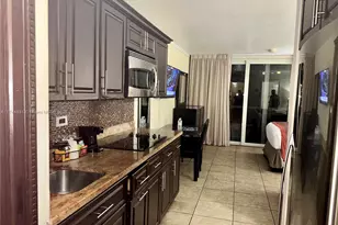 19201 Collins Ave, Sunny Isles Beach, FL 33160 - Photo 2