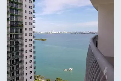 1750 N Bayshore Dr #2909, Miami, FL 33132 - Photo 2