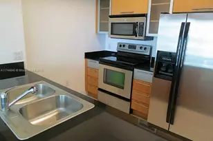 1750 N Bayshore Dr, Miami, FL 33132 - Photo 6