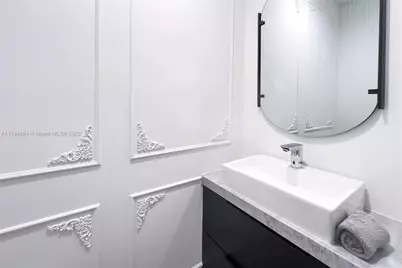 414 NW 52nd St, Miami, FL 33127 - Photo 56