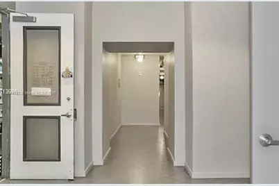 1900 N Bayshore Dr #212, Miami, FL 33132 - Photo 8