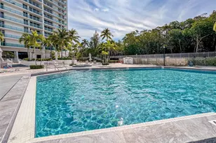 100 Bayview Dr, Sunny Isles Beach, FL 33160 - Photo 16