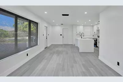 1628 NE 7th Ave, Fort Lauderdale, FL 33305 - Photo 12