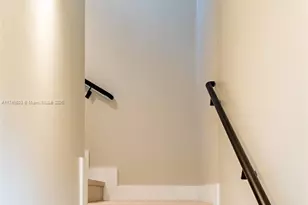 1310 NE 117th Terrace, Miami, FL 33161 - Photo 16