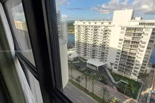 5757 Collins Ave, Miami Beach, FL 33140 - Photo 14