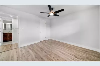 8901 S Hollybrook Blvd #APT 109, Pembroke Pines, FL 33025 - Photo 6