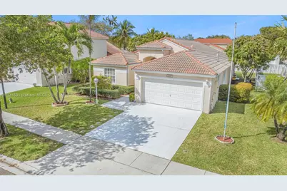13275 NW 15th St, Pembroke Pines, FL 33028 - Photo 22